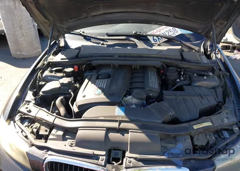 2009 BMW 328I z USA, uszkodzony, nr VIN WBAPH57539NM33640